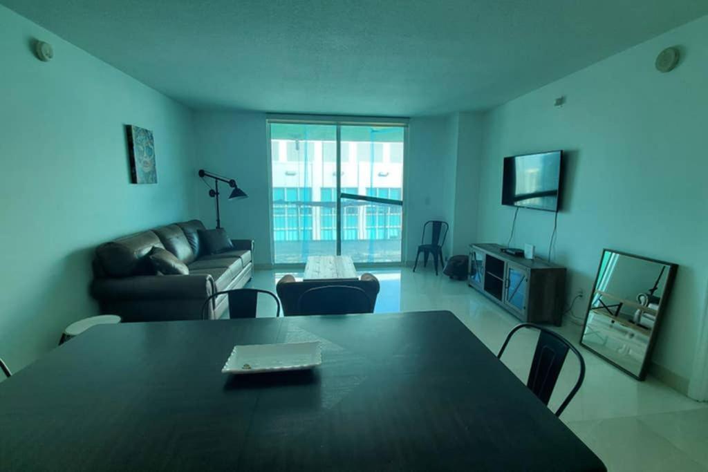 Luxury Penthouse Brickell 3 Bedrooms Free Parking Miami Exterior photo